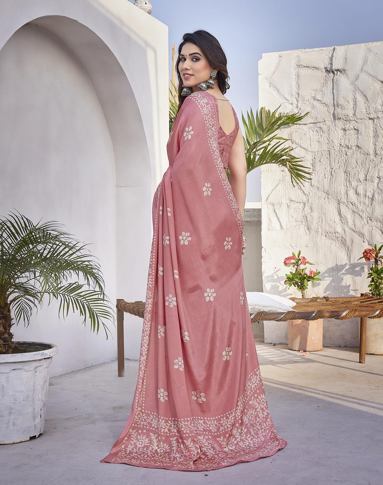 Yashika Women's Elegant Chiffon Saree with Blouse Material - Embrace Trendy Style and Timeless Elegance in this Exquisite Attire (AZ-YS-P1-UTISHA PEACH) - Image 4