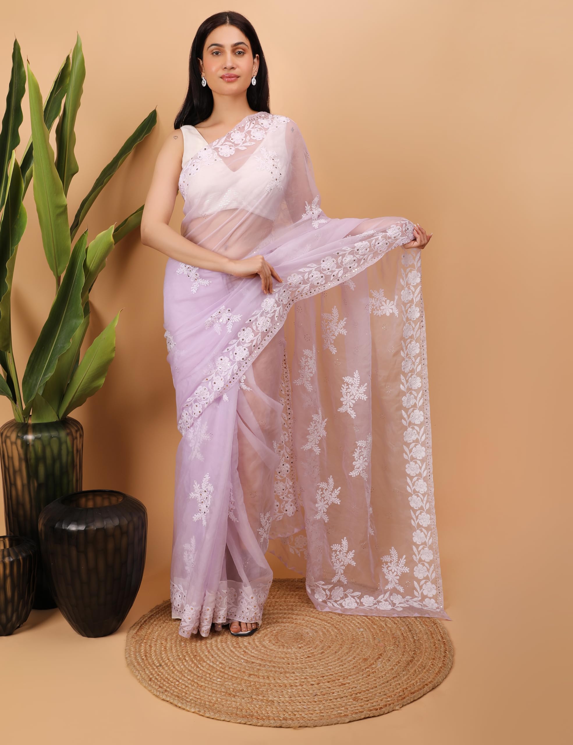 Shwet Heritage - Harnessing Heritage Women Yellow Georgette Chikankari Saree - Image 4