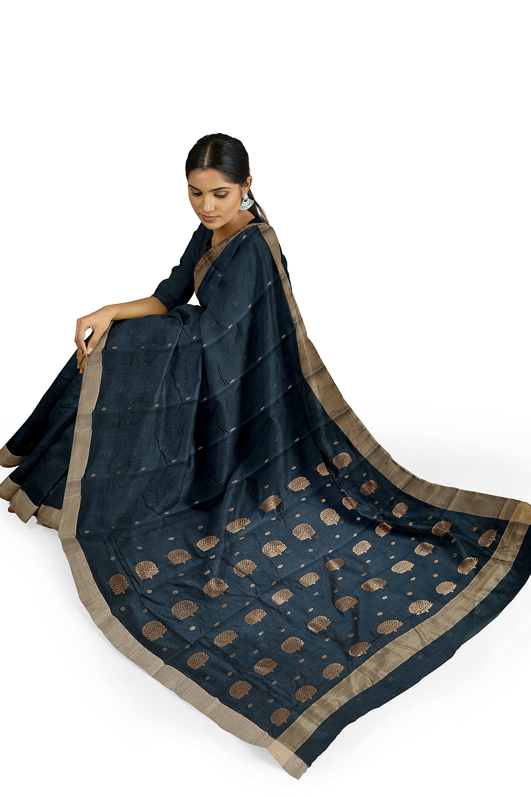 HerClozet pure chanderi Premium Handwoven EKNAL Silk Saree (Grey; Golden) - Image 2